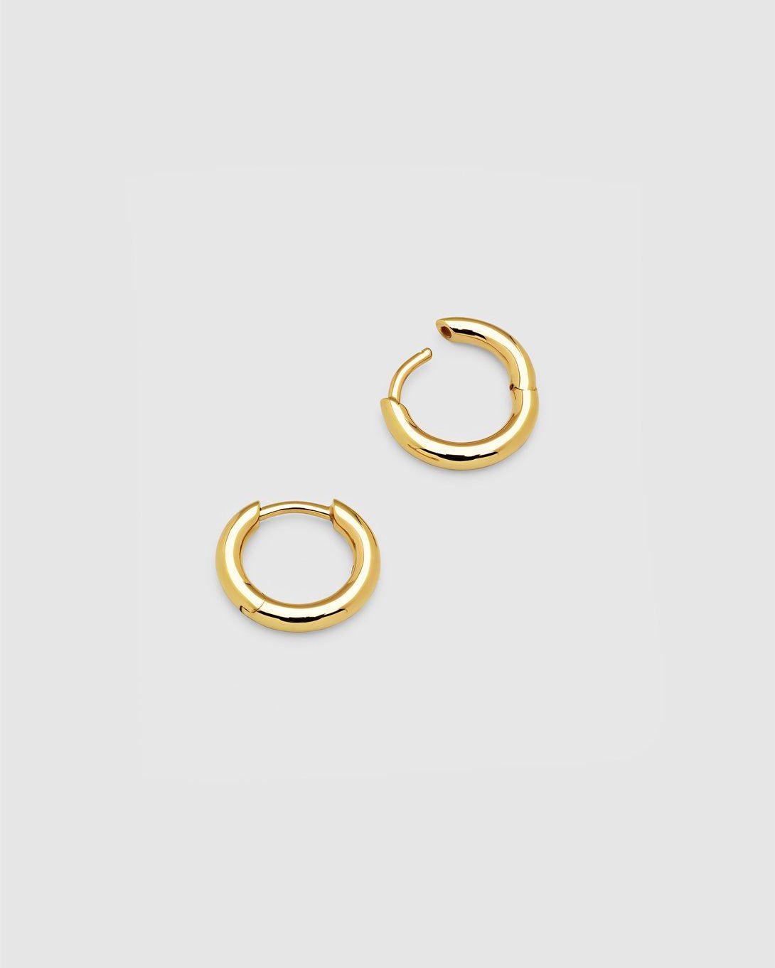 Shop - Tom Wood Classic Hoop Small Gold | Elevastor