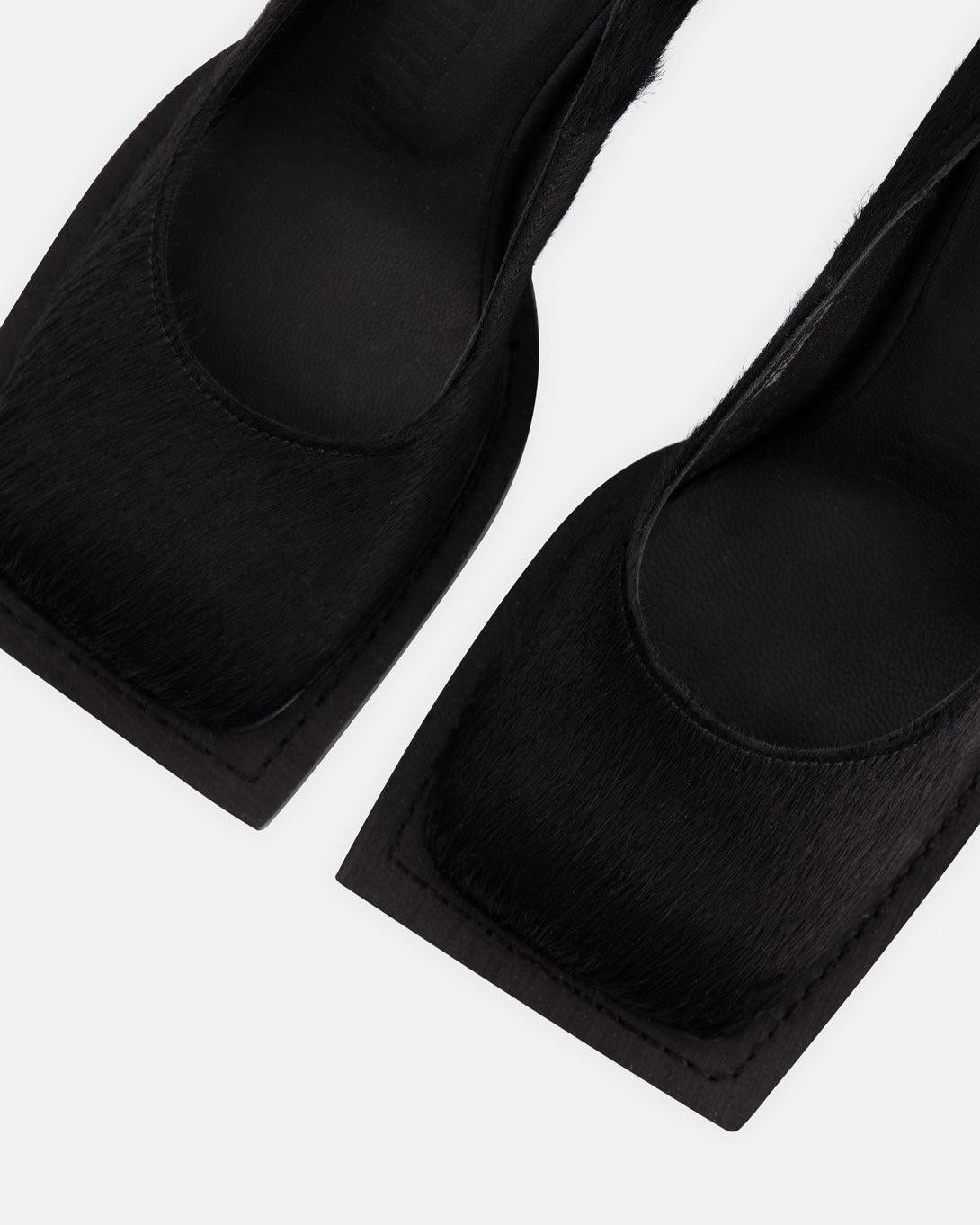 Cow Black Howl Pumps - Ninamounah - Elevastor