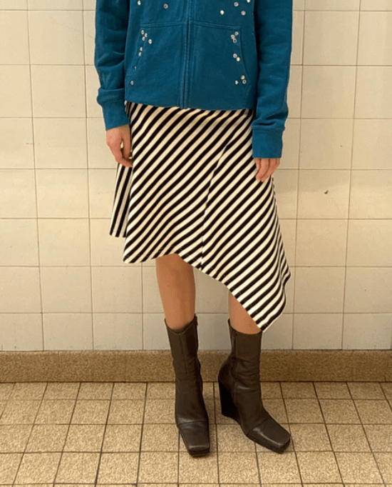 Asymetric Skirt Striped - Hannah Creak - Elevastor