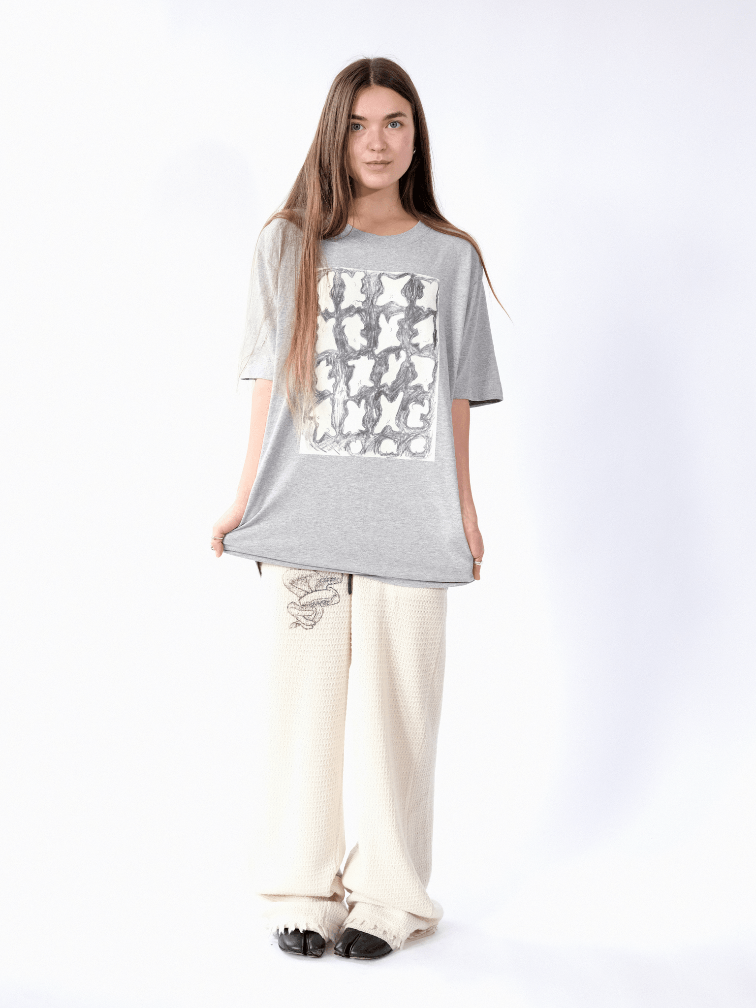Falling Tee - Matilda Little - Elevastor