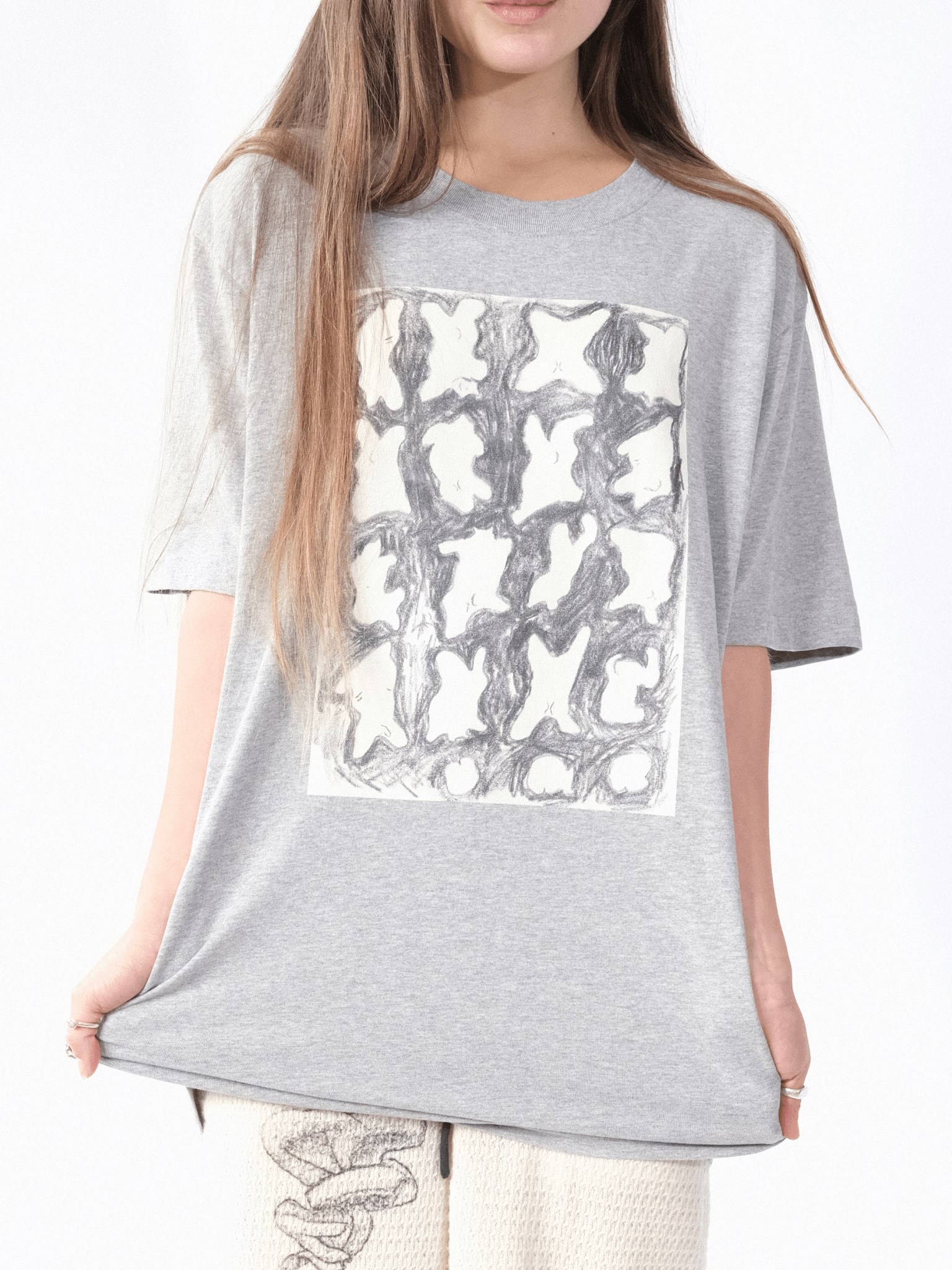 Falling Tee - Matilda Little - Elevastor