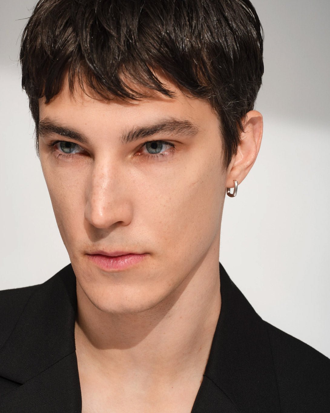 Frame Hoops Satin Small - Tom Wood - Elevastor