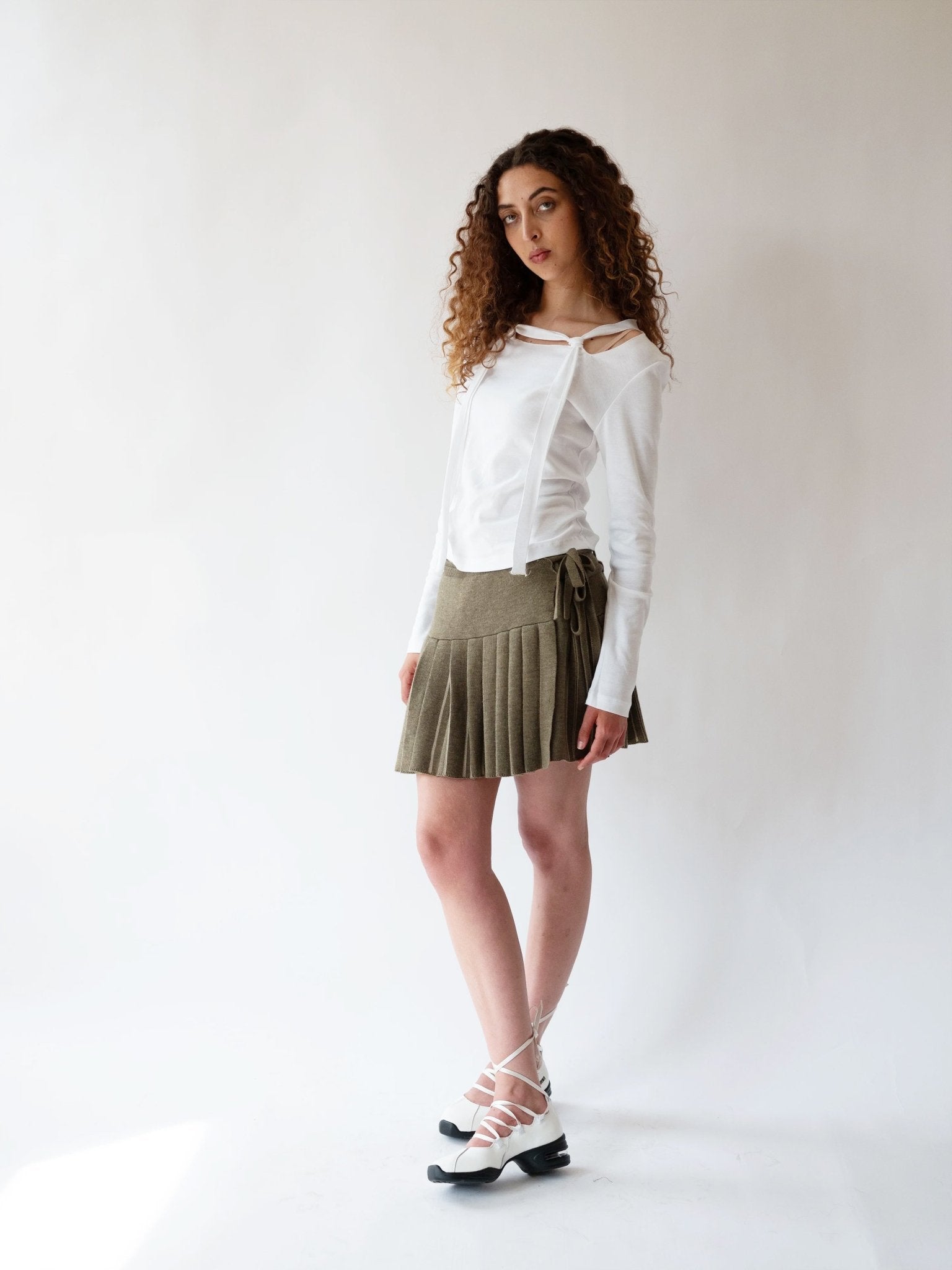 Plica Knitted Wrap Skirt Olive - Timna Weber - Elevastor