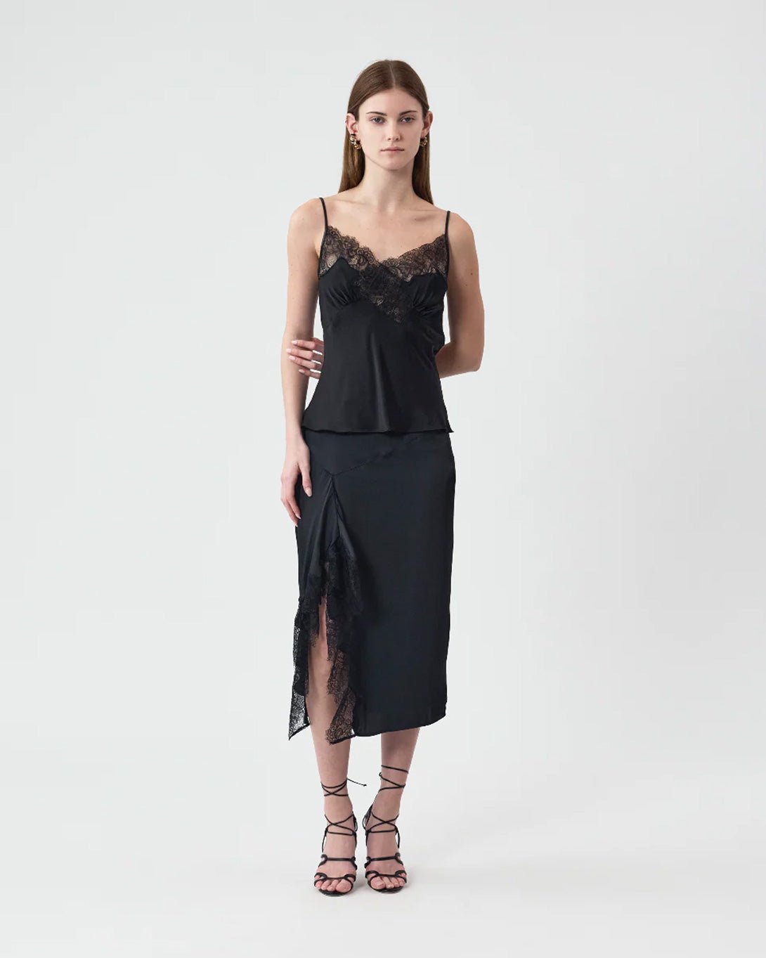 Signature Lace Skirt - Vaillant - Elevastor