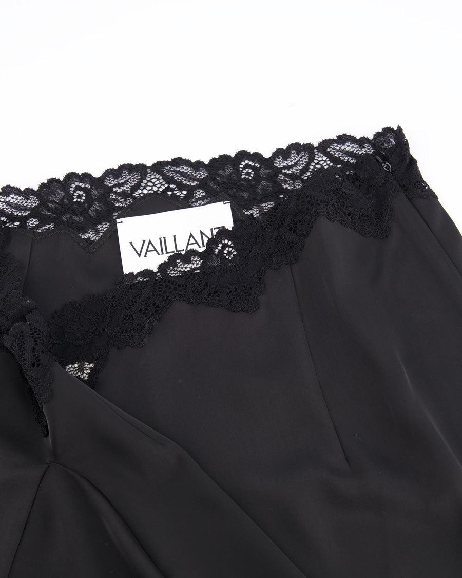 Signature Mini Skirt With Lace - Dresses & Skirts - Vaillant - Elevastor