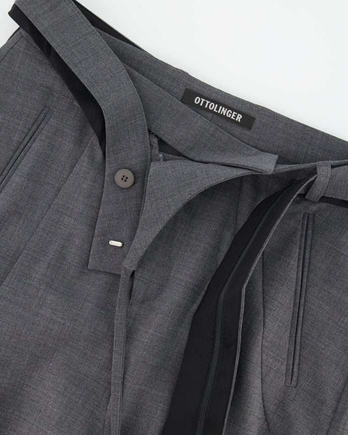 Jupe business à brides