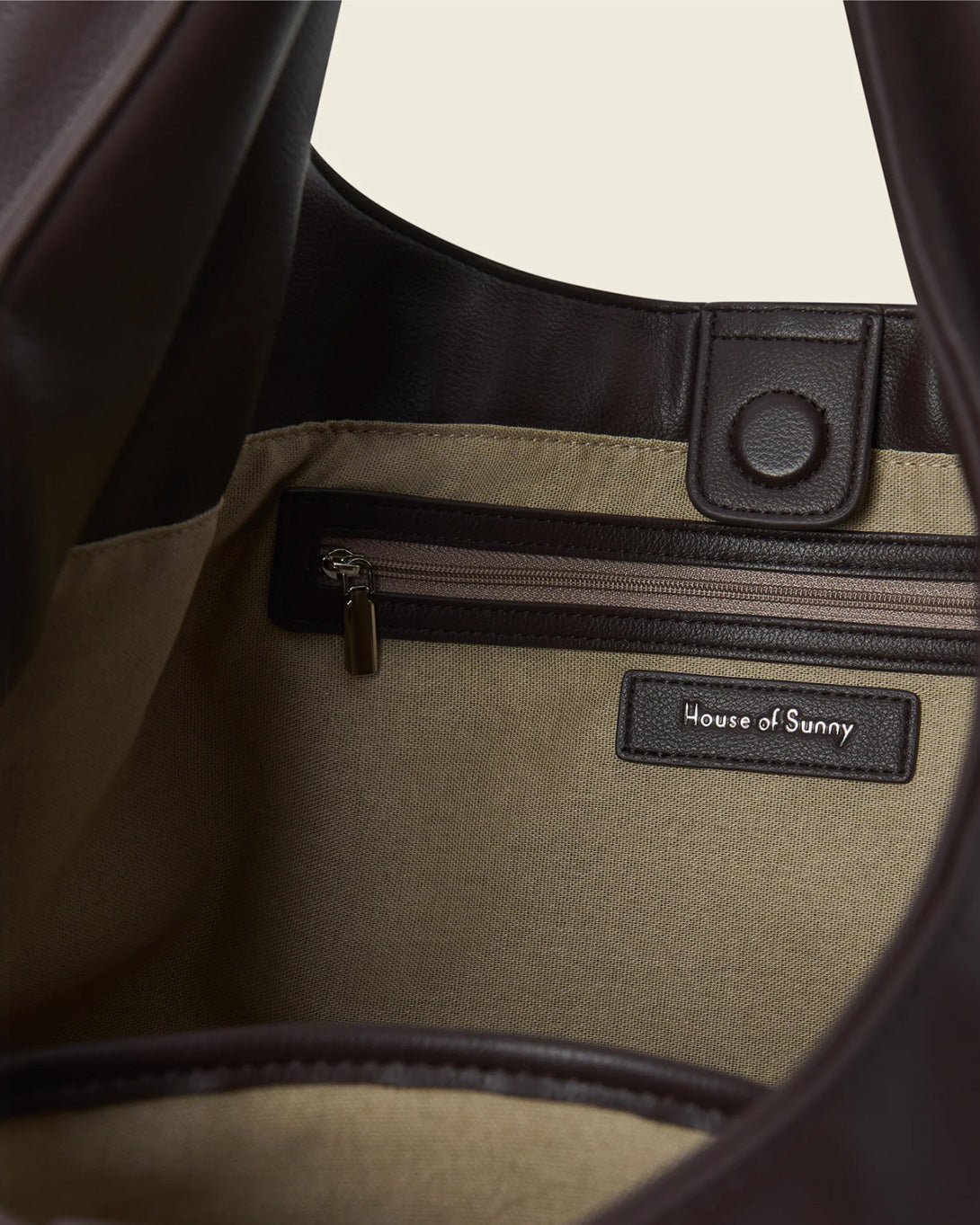 The Big Sling - House Of Sunny - Elevastor