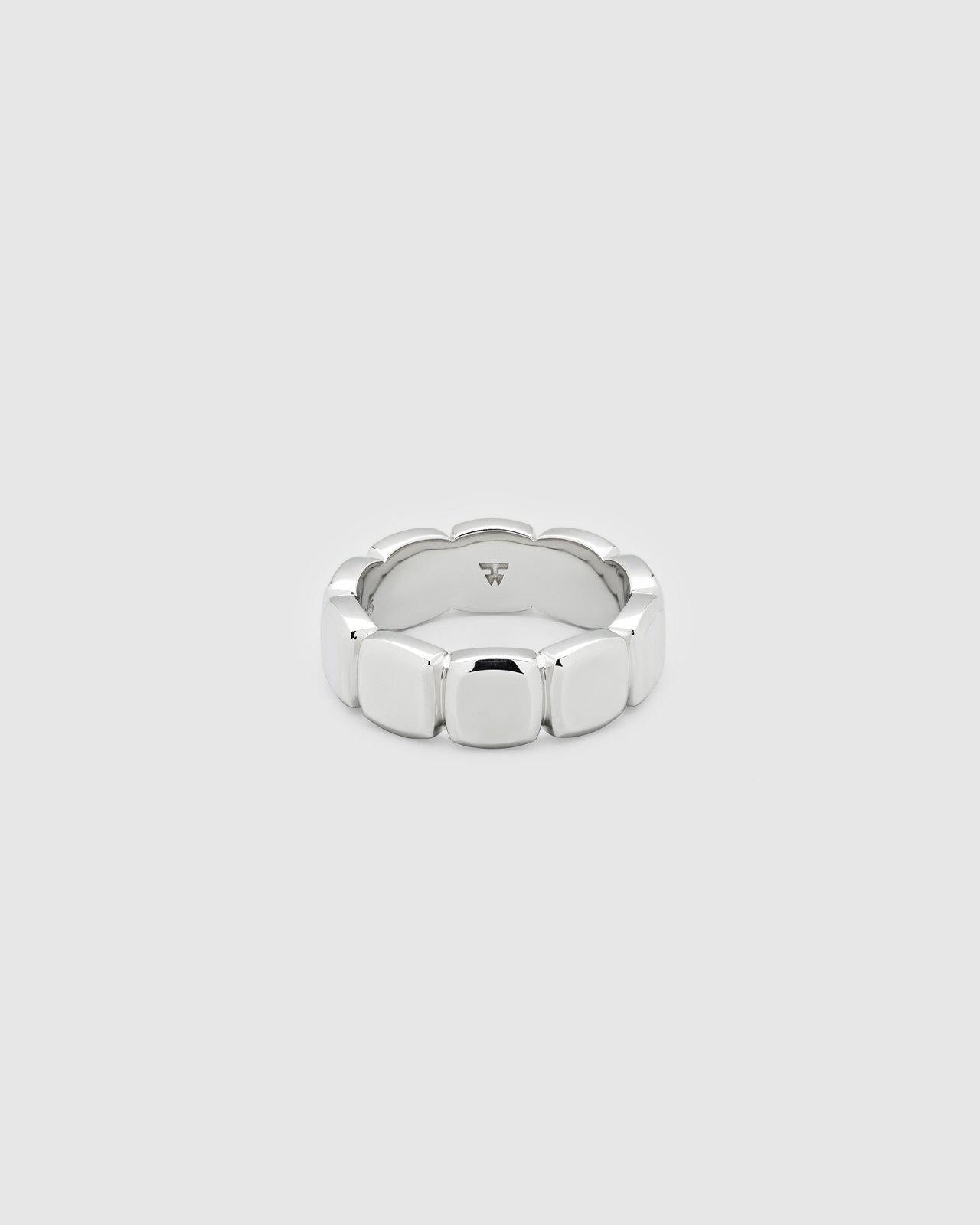 Silver Cushion Band Ring - Tom Wood - Elevastor