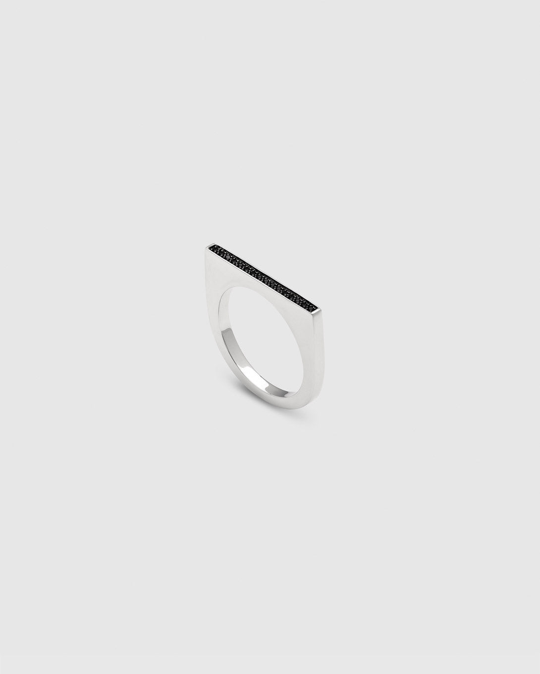 Sleek Ring Top Black Spinel - Jewelry - Tom Wood - Elevastor